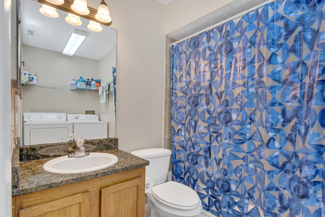 sober living | Real Recovery Sober Living Brandon Property 620 Kings Oaks Ct Brandon 11